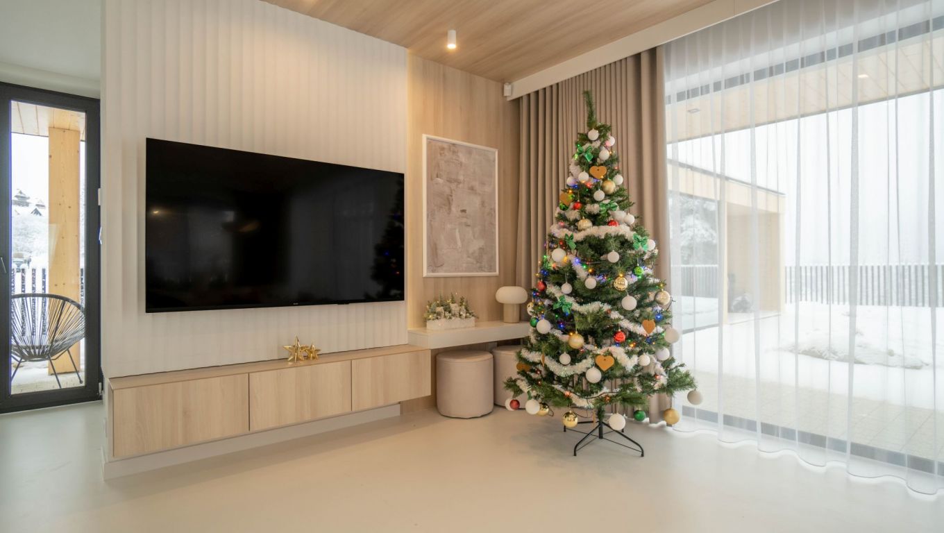 Domek White