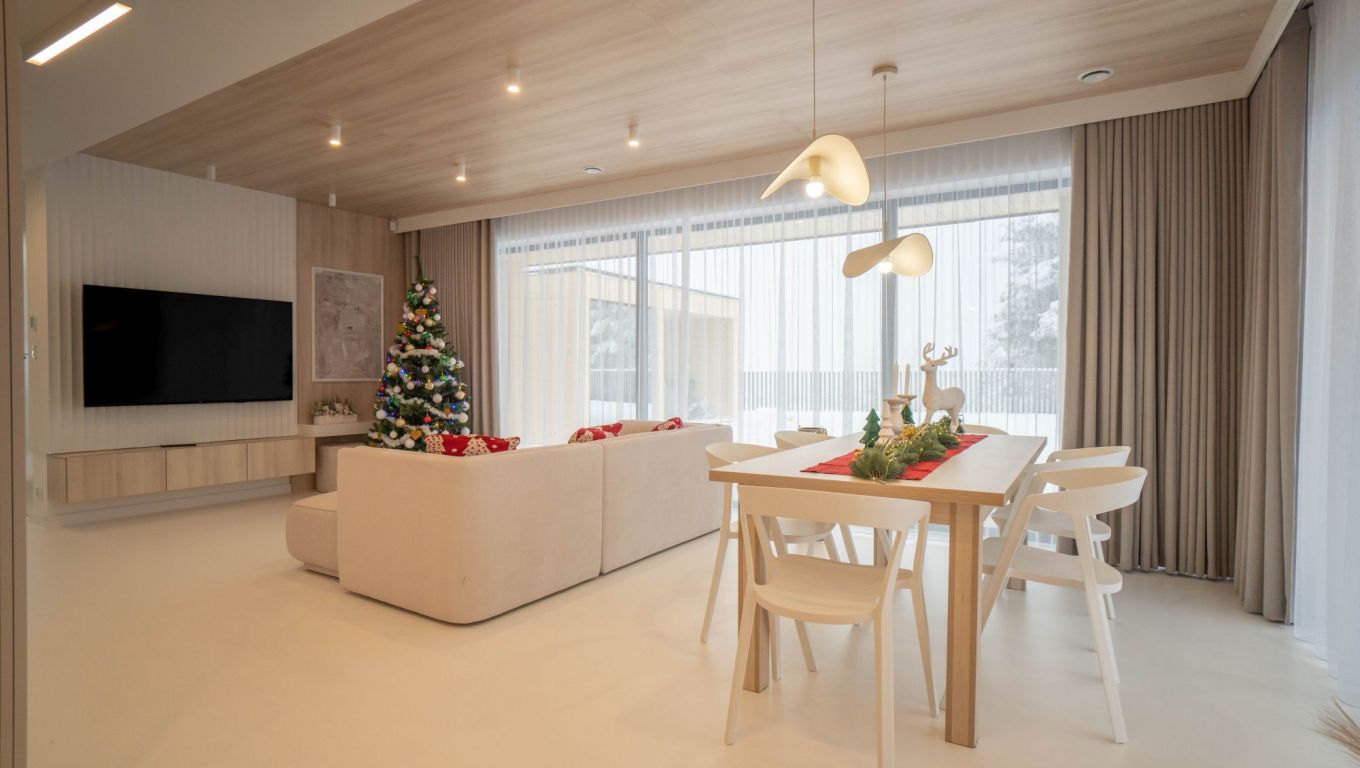 Domek White
