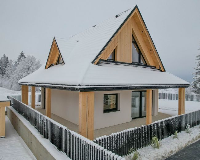Domek White