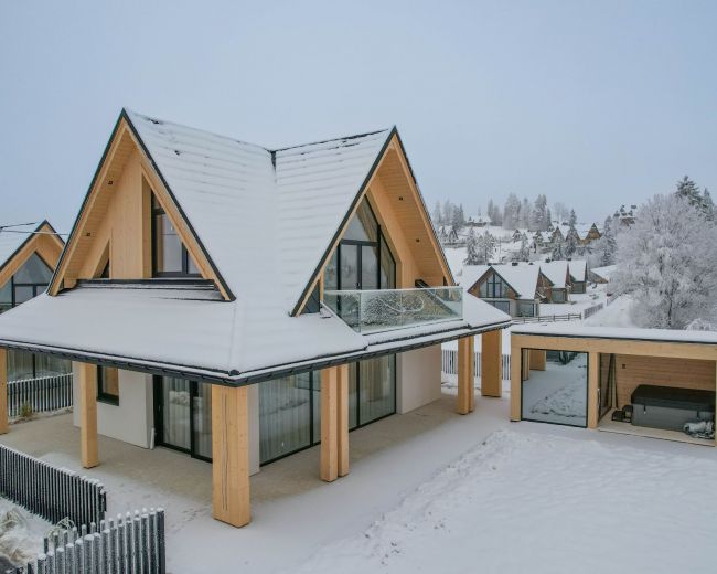 Domek White