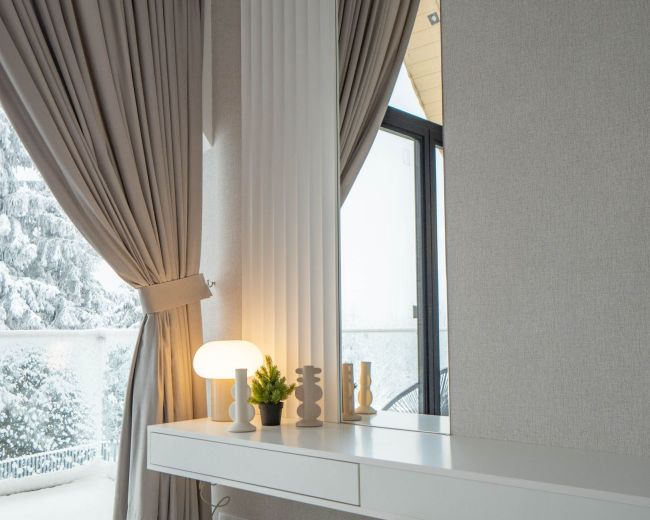 Domek White