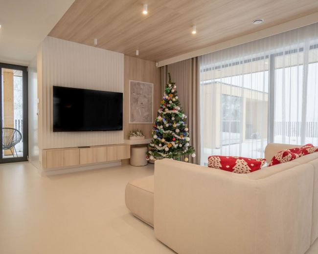 Domek White